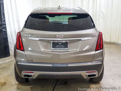 Certified 2023 Cadillac XT5 Premium Luxury FWD image 8
