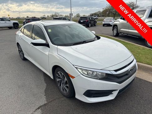 Used 2017 Honda Civic EX image 1