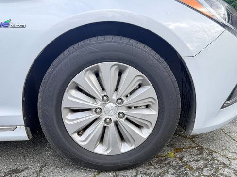 Used 2017 Hyundai Sonata SE image 38