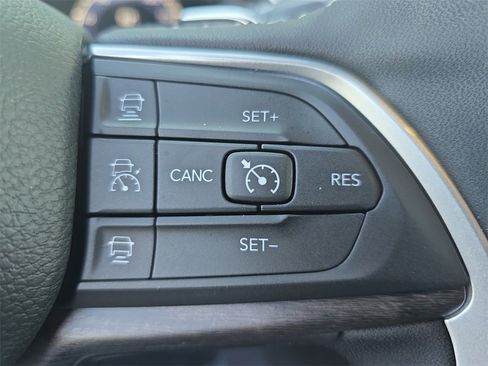 New 2025 Jeep Grand Cherokee Limited image 19