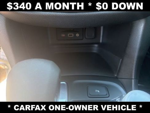 Used 2024 Chevrolet Equinox LT FWD image 21