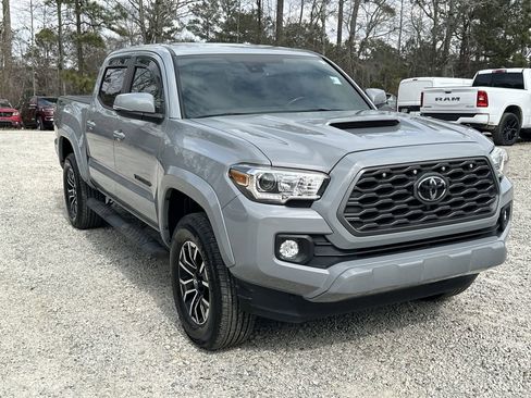 Used 2021 Toyota Tacoma TRD Sport image 1