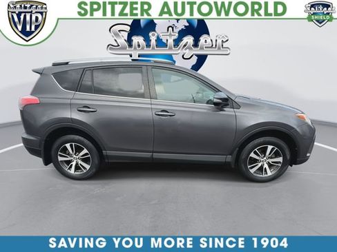 Used 2016 Toyota RAV4 XLE image 10