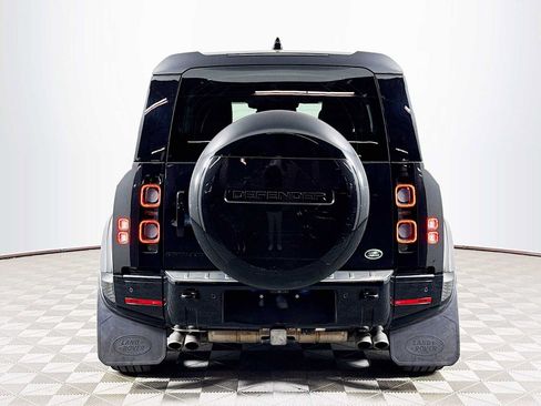Used 2023 Land Rover Defender 90 V8 AWD/4WD image 6