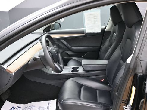 Used 2023 Tesla Model 3 Standard Range RWD image 16