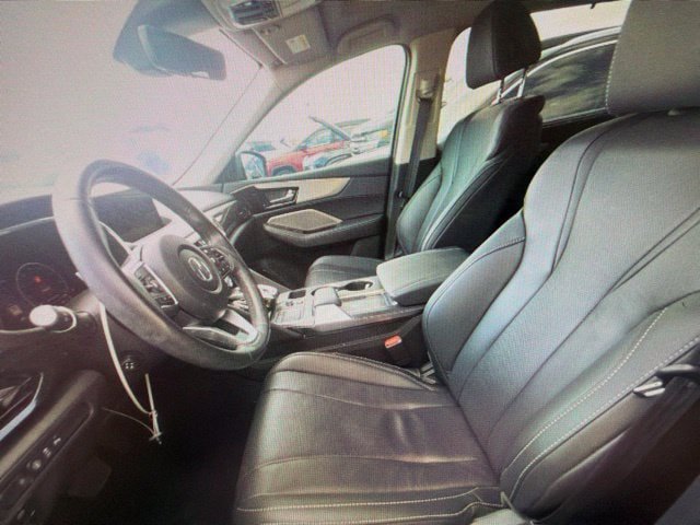 Used 2024 Acura MDX w/ Technology Package FWD image 6