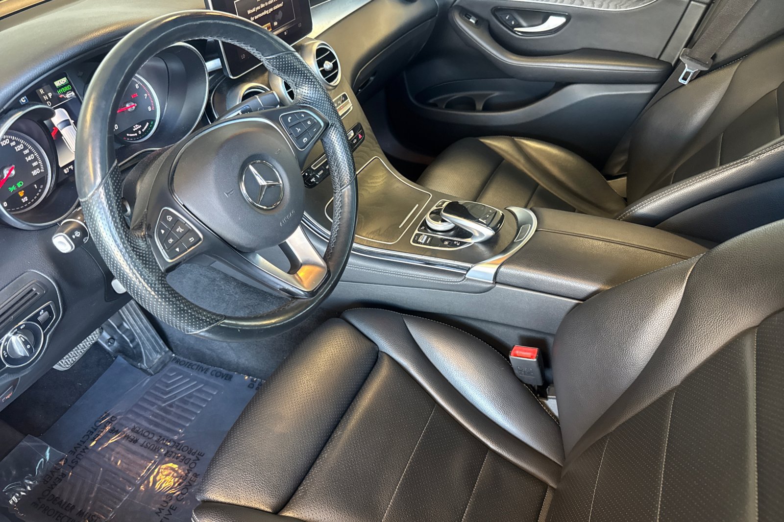 Used 2018 Mercedes-Benz GLC 350e 4MATIC image 9