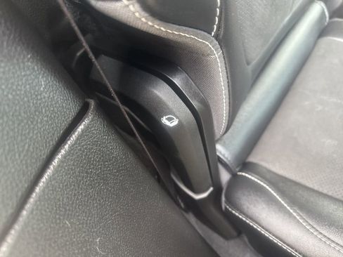 Used 2024 Jeep Grand Cherokee Altitude image 39