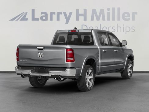 Used 2022 RAM 1500 Laramie w/ Sport Appearance Package AWD/4WD image 2