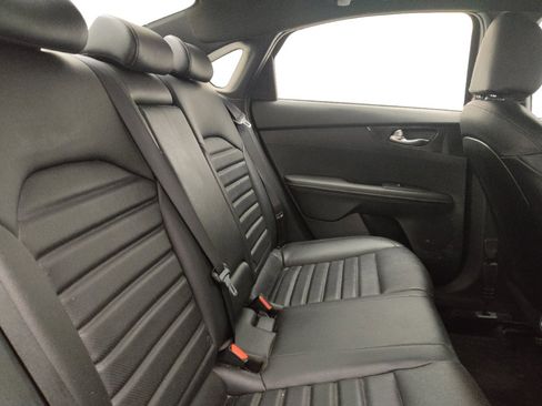 Used 2024 Kia Forte GT-Line w/ GT-Line Premium Package image 19