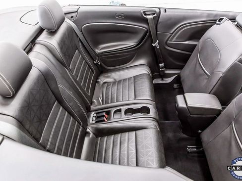 Used 2019 Buick Cascada Premium image 36