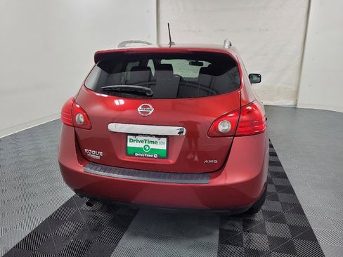 Used 2015 Nissan Rogue S w/ Convenience Package AWD/4WD image 7