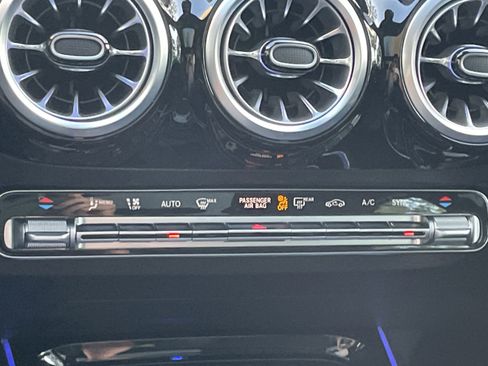 Certified 2025 Mercedes-Benz GLA 35 AMG 4MATIC image 32