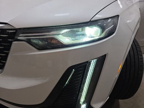 Certified 2021 Cadillac XT6 Premium Luxury image 34