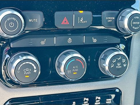 New 2026 RAM 1500 Big Horn AWD/4WD image 26