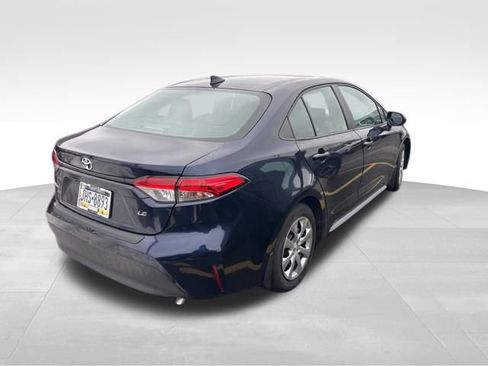 Used 2024 Toyota Corolla LE image 6