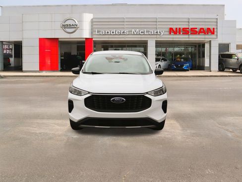 Used 2025 Ford Escape Active image 8