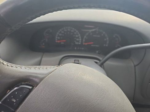 Used 2003 Ford F150 XL image 14