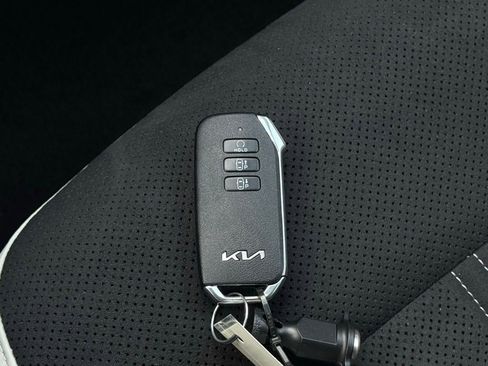 Used 2024 Kia EV6 GT-Line AWD/4WD image 37