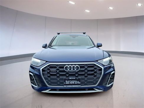 Used 2022 Audi Q5 2.0T Premium Plus w/ Premium Plus Package image 2