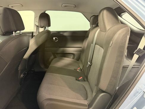 Used 2024 Hyundai Ioniq 5 SE RWD image 18