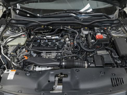 Used 2021 Honda Civic Sport image 11