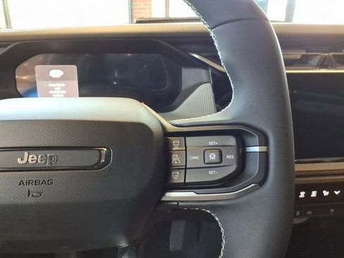 New 2026 Jeep Cherokee Limited AWD/4WD image 11