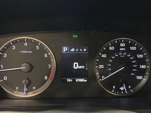 Used 2016 Hyundai Sonata Limited FWD image 25