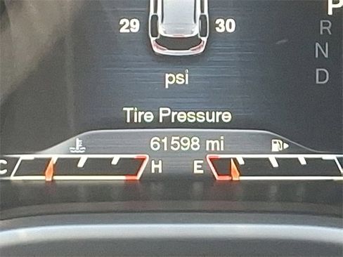 Used 2017 Jeep Cherokee Overland w/ Technology Group image 21