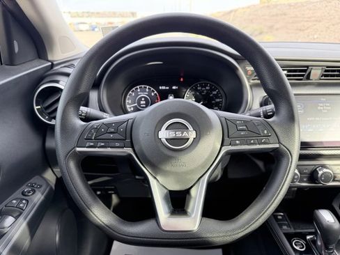 Certified 2024 Nissan Kicks SV image 9