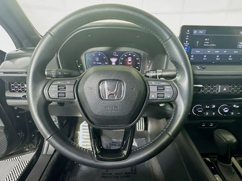 Used 2024 Honda Accord Sport image 15