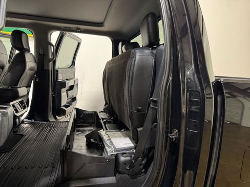 Used 2023 Ford F350 Lariat w/ Lariat Ultimate Package AWD/4WD image 18