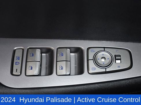 Used 2024 Hyundai Palisade SEL image 21