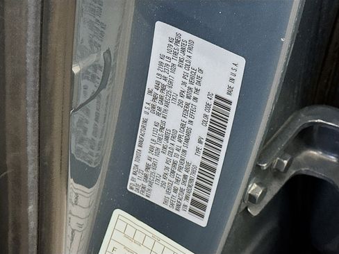 Used 2024 MAZDA CX-50 AWD 2.5 S w/ Premium Package image 12