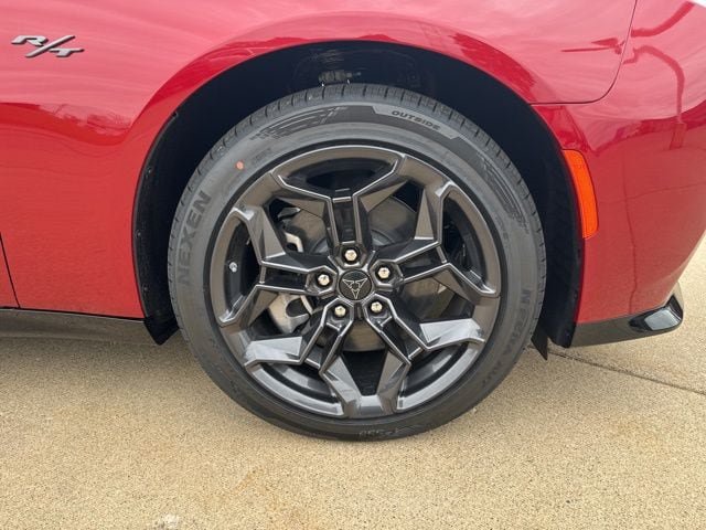 New 2026 Dodge Charger R/T w/ Blacktop Package AWD/4WD image 9