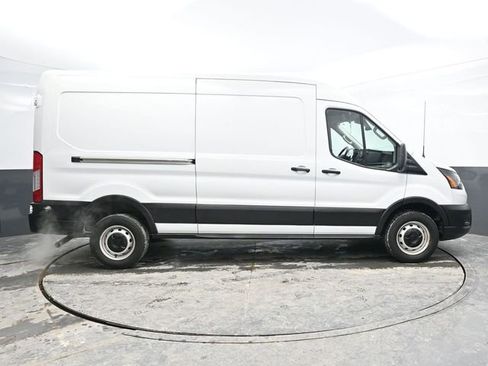 Used 2024 Ford Transit 250 148 Medium Roof image 8
