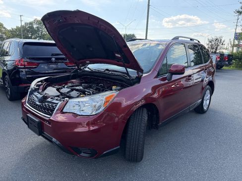 Used 2016 Subaru Forester 2.5i Premium AWD/4WD image 23