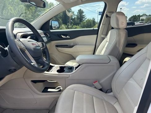 Used 2023 GMC Acadia Denali AWD/4WD image 34