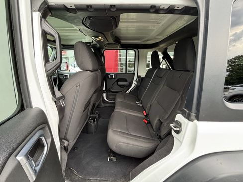 Used 2023 Jeep Wrangler Unlimited Sport AWD/4WD image 42