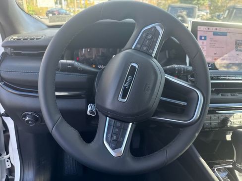 New 2026 Jeep Compass Limited w/ Sun, Sound & Navigation Group image 15