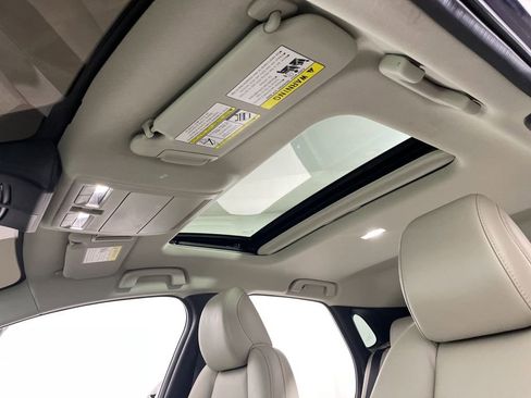 Used 2025 MAZDA CX-30 AWD 2.5 S w/ Preferred Package image 18