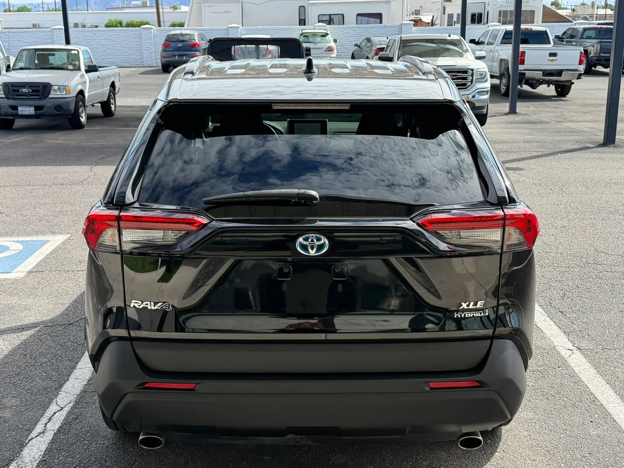 Used 2024 Toyota RAV4 XLE w/ Weather Package AWD/4WD image 8