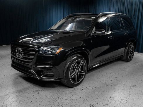 New 2026 Mercedes-Benz GLS 450 4MATIC image 1