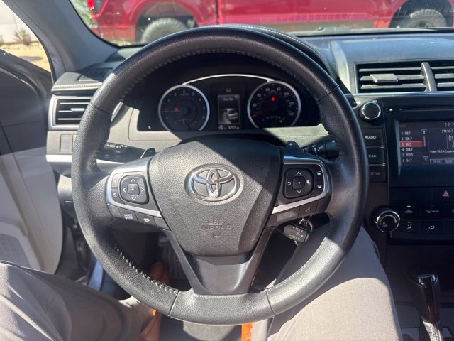 Used 2015 Toyota Camry SE FWD image 14