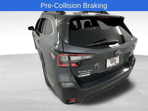 Certified 2025 Subaru Outback Premium AWD/4WD image 5