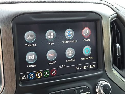 Used 2022 GMC Sierra 2500 Denali w/ Technology Package AWD/4WD image 31