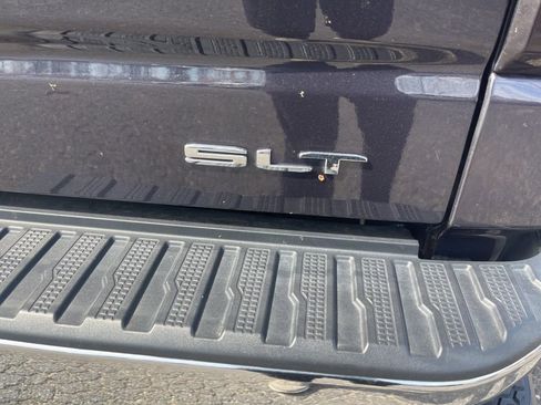 Used 2024 GMC Sierra 1500 SLT AWD/4WD image 7