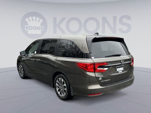 Used 2023 Honda Odyssey EX-L image 4