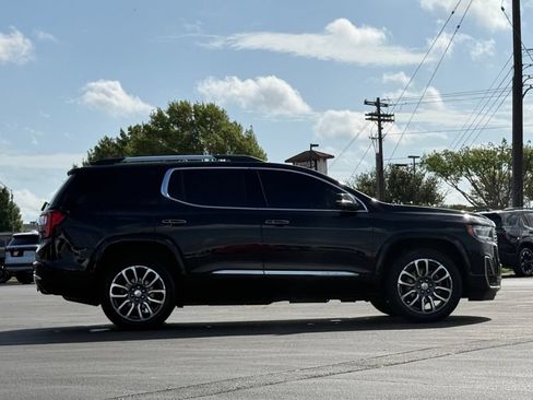 Used 2022 GMC Acadia Denali FWD image 5