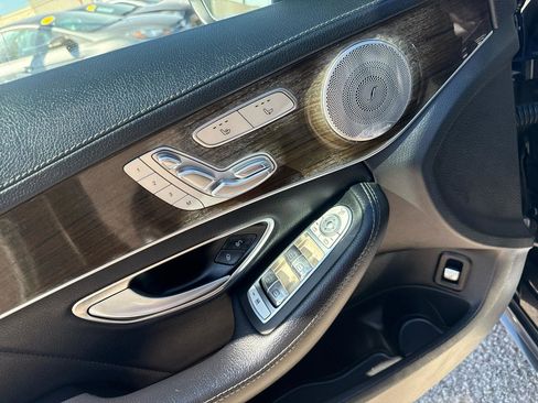 Used 2015 Mercedes-Benz C 400 4MATIC image 12